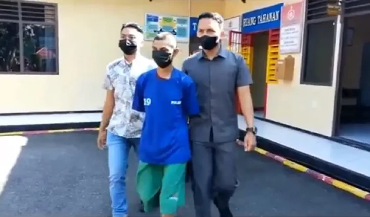 Parah! Suami Bakar Istri...
