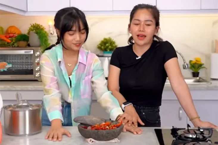 Berkah Fuji, Youtuber...
