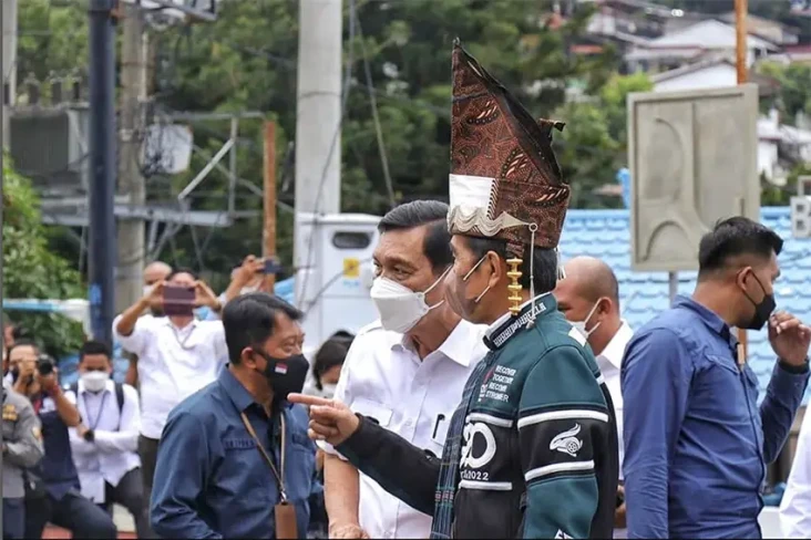 Luhut Bilang Nyata,...