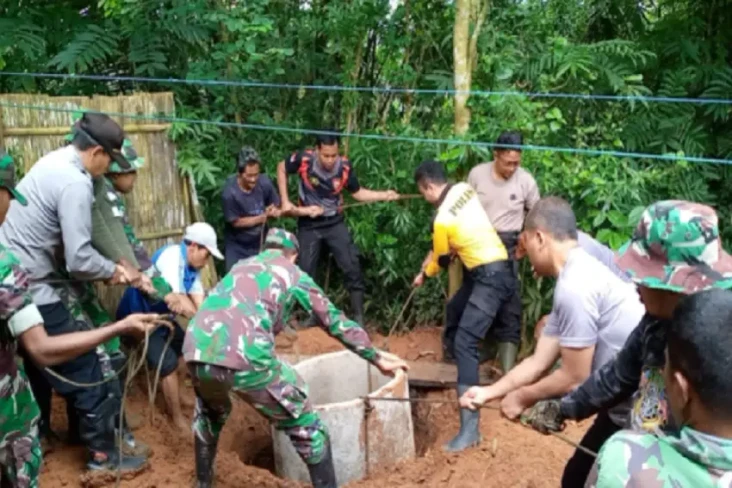 Komunikasi dan Jambanisasi...