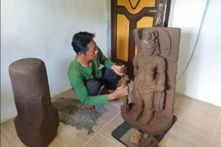 Arkeolog Temukan Arca...