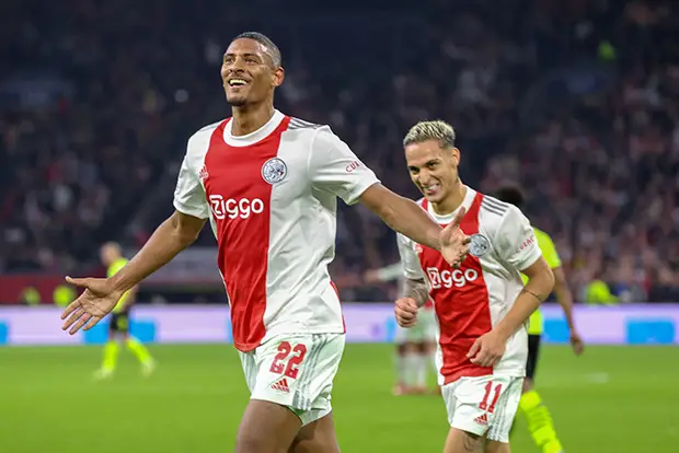 Hasil Benfica vs Ajax...