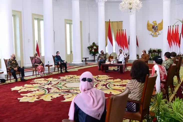 Bertemu Jokowi, Sejumlah...