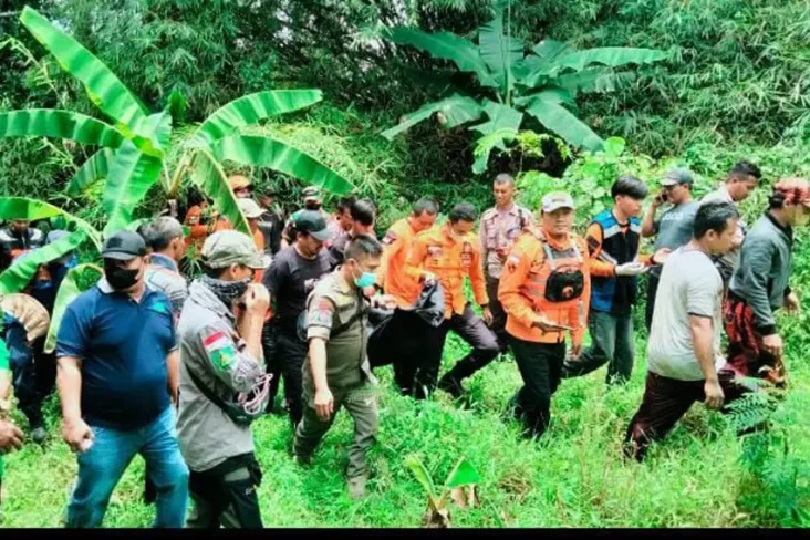 Hanyut di Sungai Cigugur,...