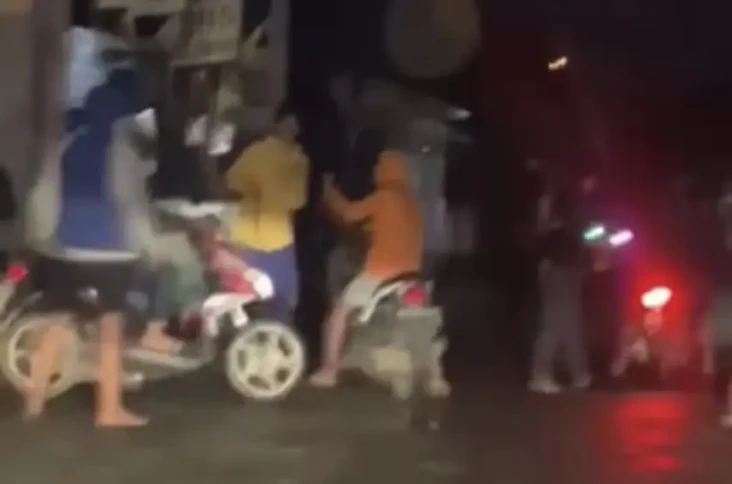 Viral! Pemuda di Bekasi...