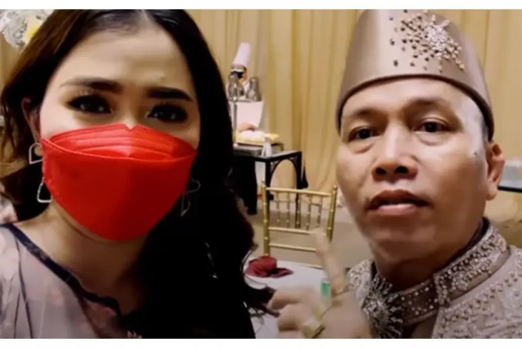 Ayah Ayu Ting Ting Akui...