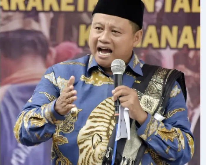 Heboh Toa Masjid dan...