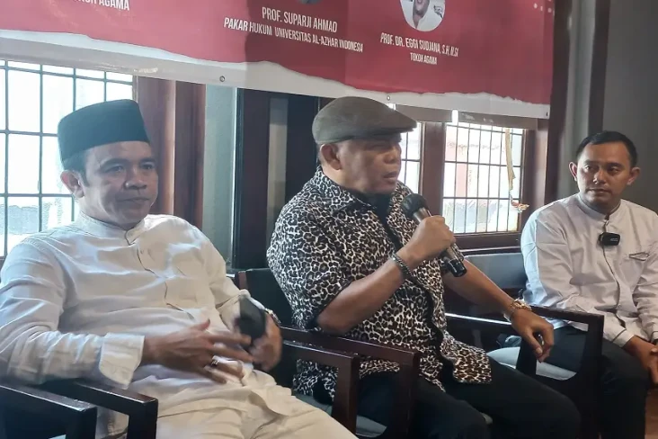 Eggi Sudjana Ajak Anak...