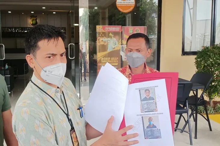 Tersangka Perkelahian...