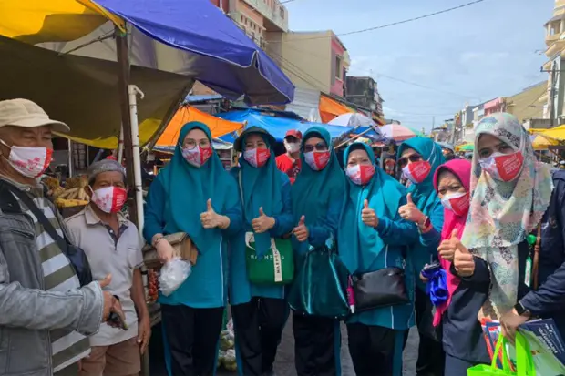 Pengurus PKK Sulsel...