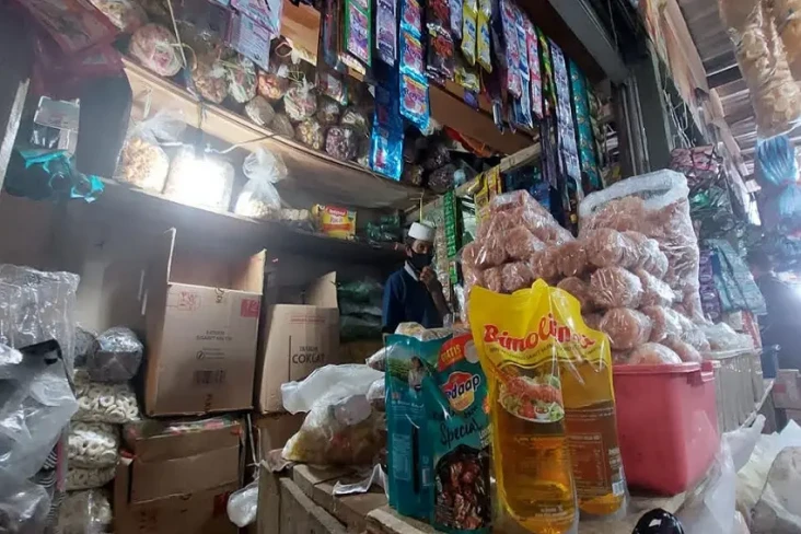 Puluhan Rumah di Mura...