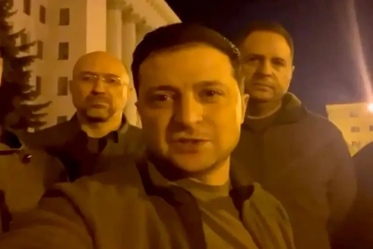 Presiden Ukraina Zelensky:...