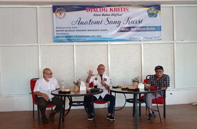 Buku Anatomi Sang Kursi...
