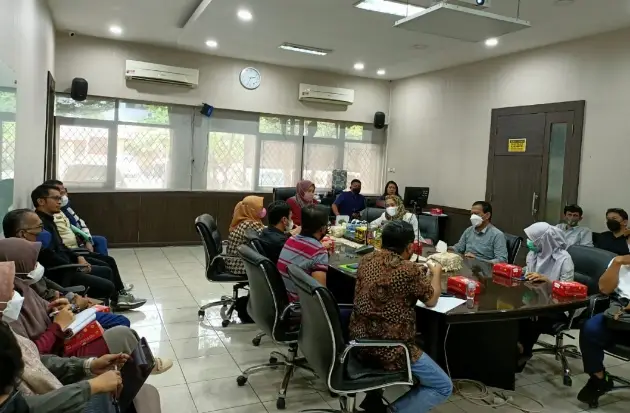 Tim Ahli Wali Kota Rapat...