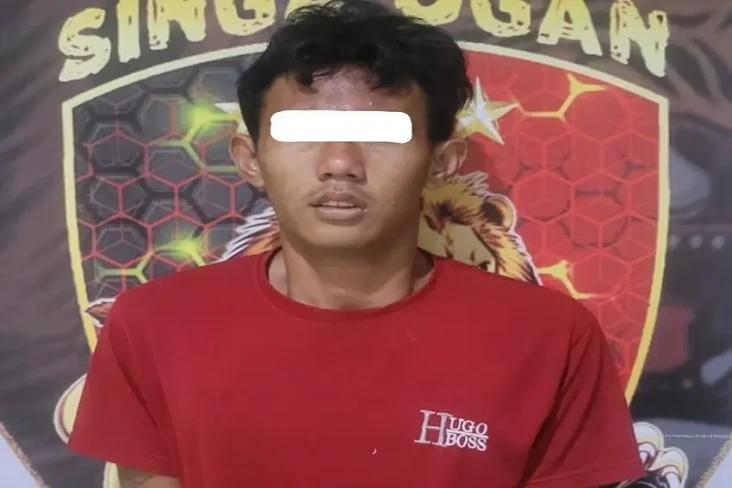 Turut Merampok dan Memperkosa...