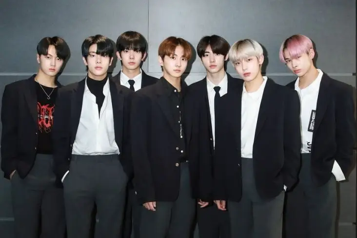 ENHYPEN Jadi Boy Group...