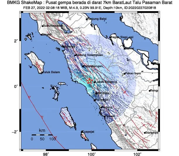 Gempa M4,9 Kembali Guncang...