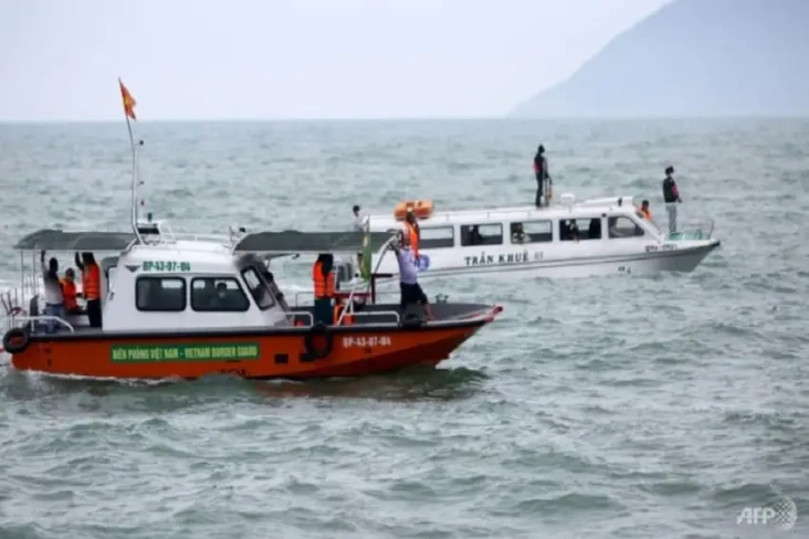 Kapal Wisata di Vietnam...