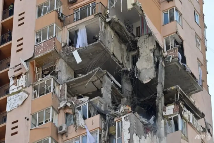 Blok Apartemen di Kiev...