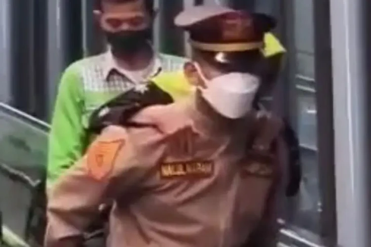 Viral, Taruna Akmil...