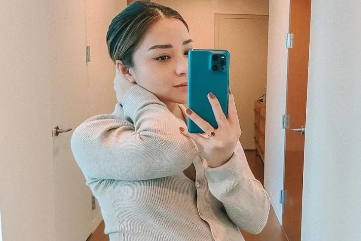 Nikita Willy Mantap...