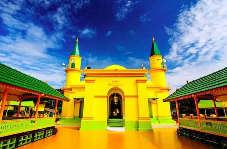 Kisah Cinta Sultan Mahmud...