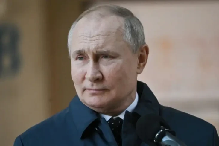 Putin Siagakan Senjata...