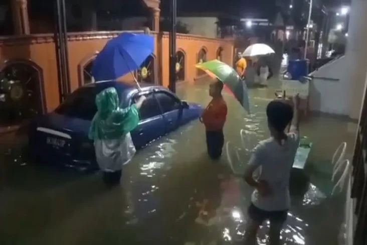 Tak Ada Tempat Mengungsi,...