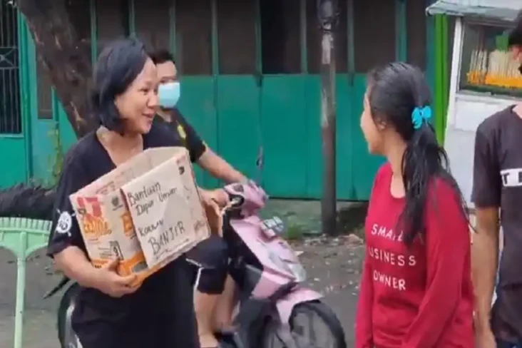 Korban Banjir di Martubung...