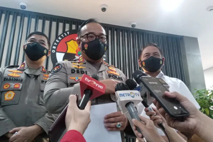 Mabes Polri Resmi Hentikan...