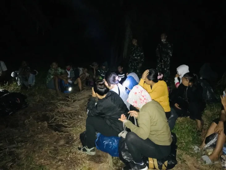 Penampakan 22 TKI Ilegal...