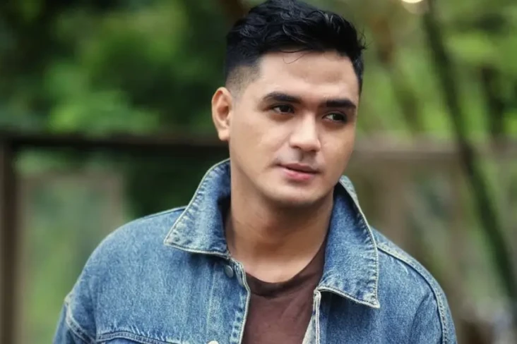 Gantengnya Ricky W Miraza,...