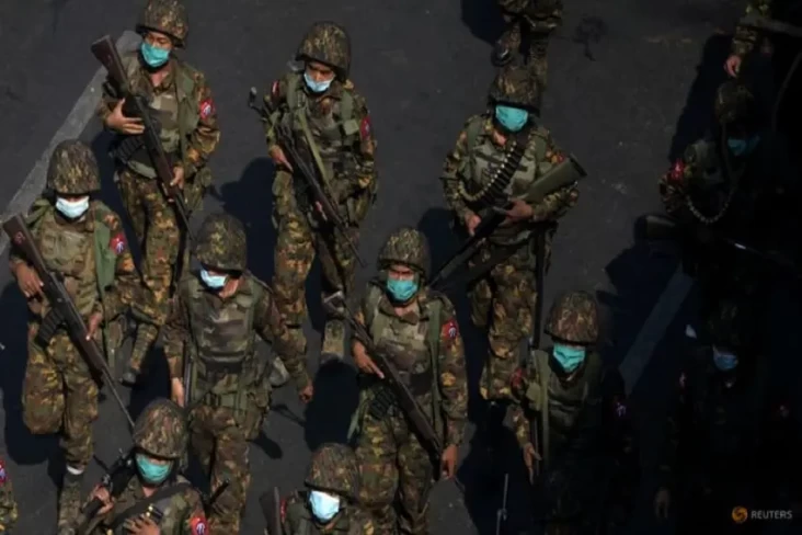 Tentara Myanmar Dituduh...