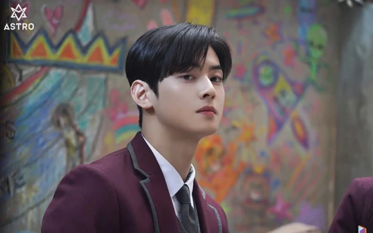 Cha Eun-Woo Rela Dimarahi...