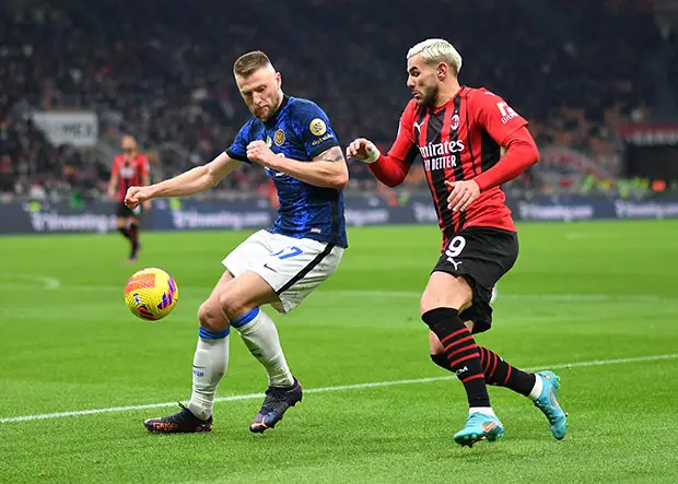 Hasil AC Milan vs Inter...
