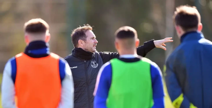Everton vs Boreham Wood:...