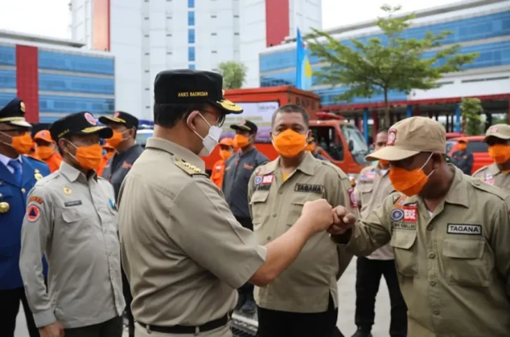 Anies Kirim 80 Relawan...