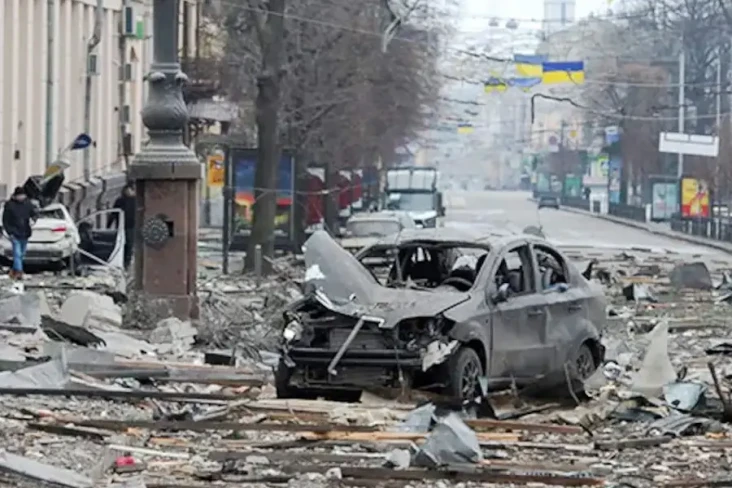 Rusia Bombardir Kharkiv,...