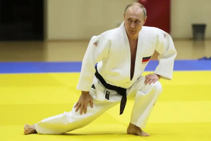 Sabuk Hitam Vladimir...