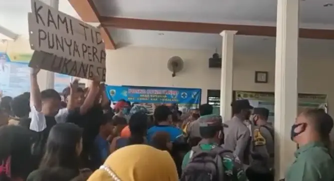 Sekdes Diduga Selingkuhi...