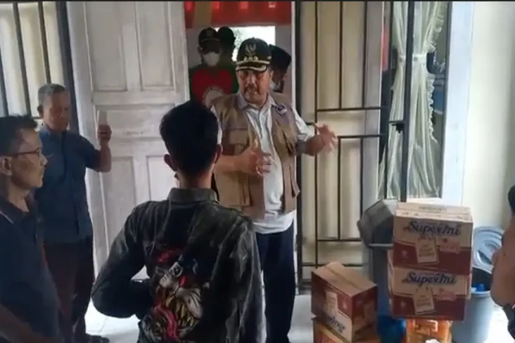 Bupati Pasaman Ngamuk...