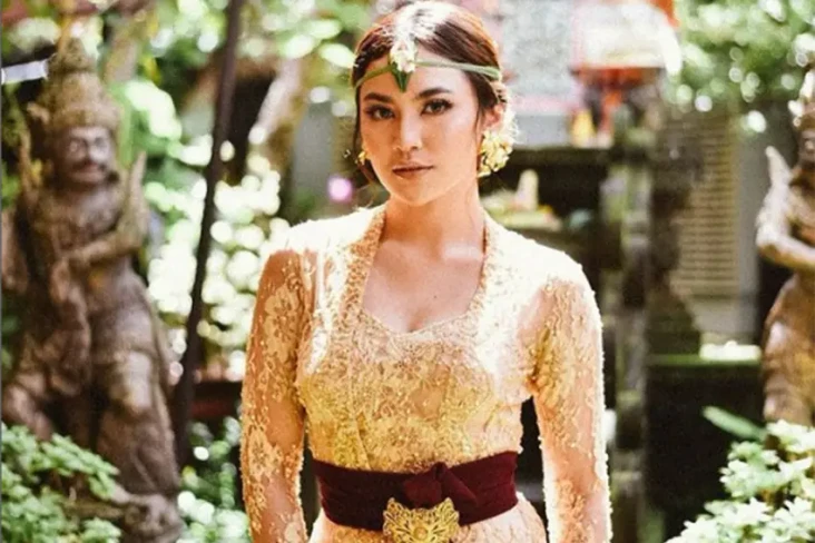 Deretan Artis Ini Rayakan...
