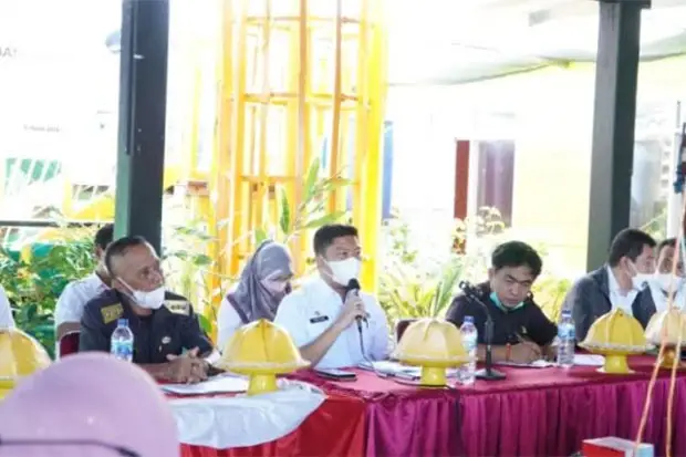 Warga Pulau Sembilan...
