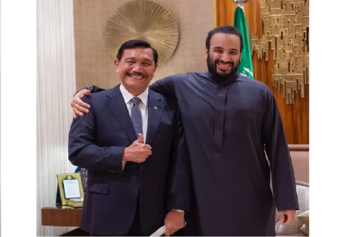 Kunjungi Arab Saudi,...