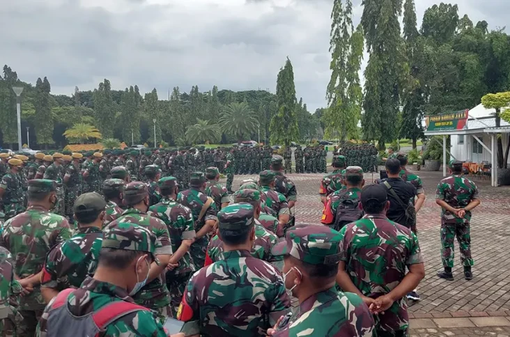 Pangdam Jaya Terjunkan...
