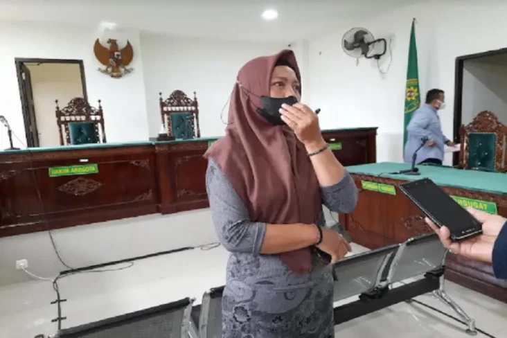Anaknya Divonis Dikembalikan...