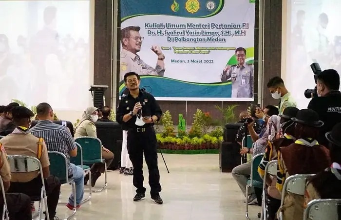 Mentan Syahrul Ajak...
