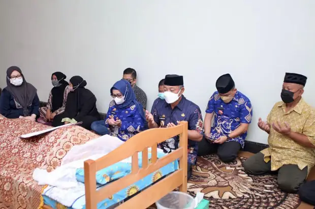 Mantan Bupati Gowa Meninggal...