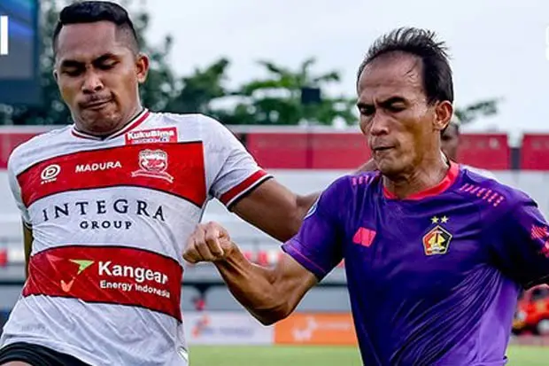 Hasil Liga 1 2021/2022:...