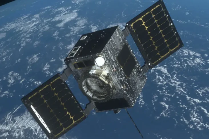 Satelit HawkEye 360...